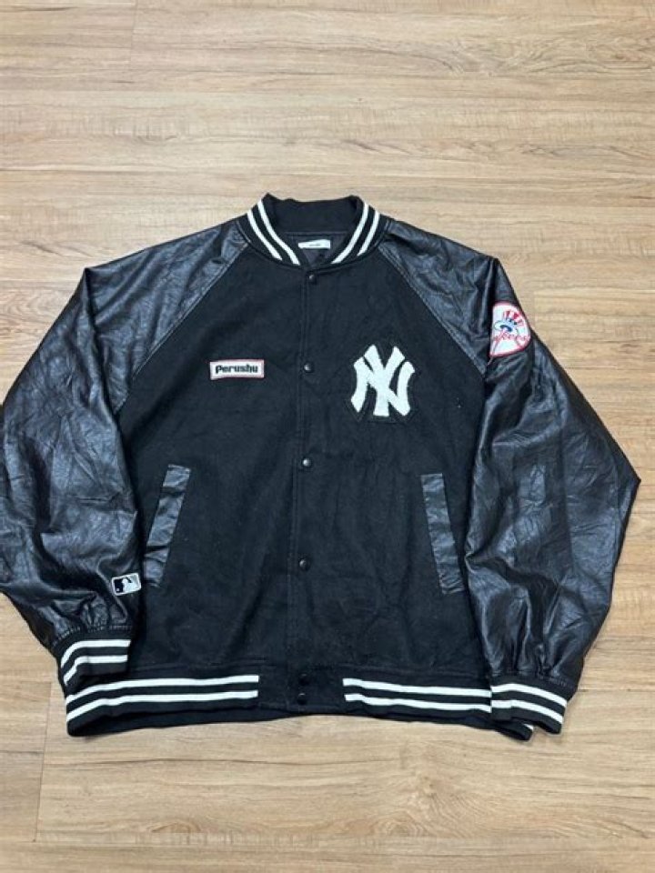 49.0%割引 Perushu × MLB ダウン　L 【逸品】 www.mynewsgh.com