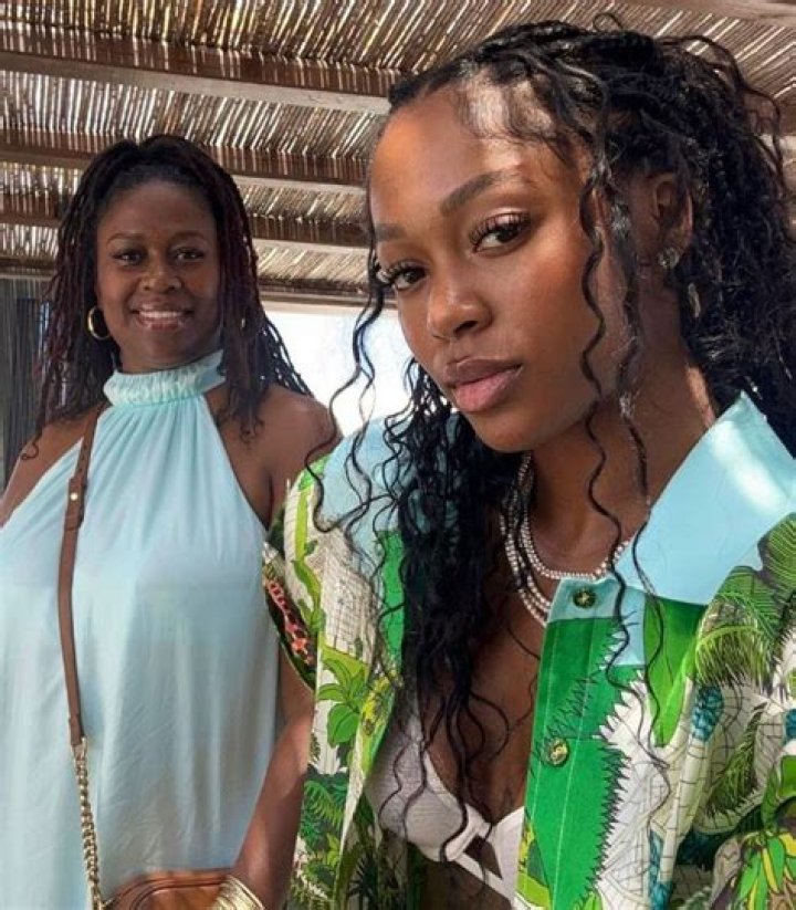 About Dess Dior: Age, Height, Best Friend, Net Worth, and Bio