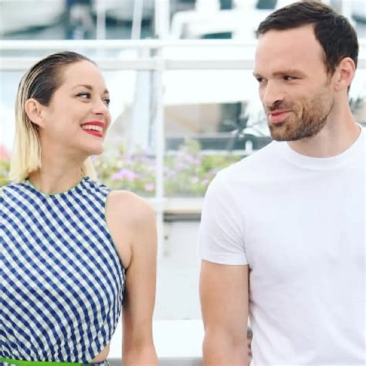 Alban Lenoir Biography