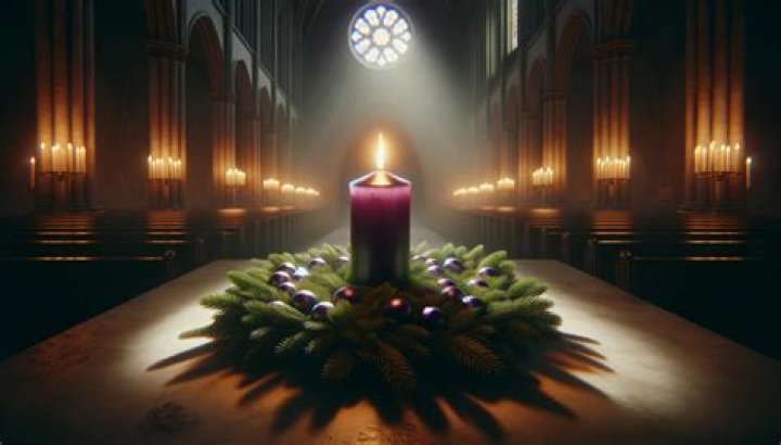 All The ‘It-Girls’ Are Getting Candle Light Hair This Season