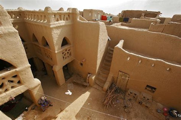 Ancient Mud Brick Buildings in Danger with Instability in Mali, UNESCO Says