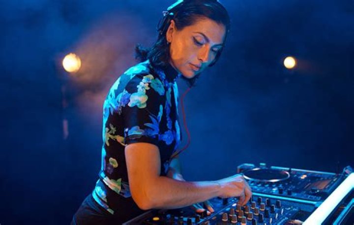 Anna Lunoe – Biography, Age, Family, Facts About Australian DJ