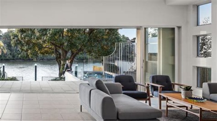 Brisbane real estate: Susie O’Neill, riverfront property, Yeronga, Brisbane Corso, Olympian, luxury homes, Ray White