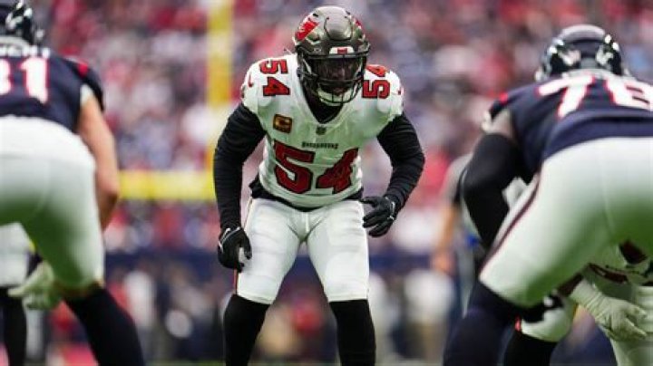 Buccaneers rule out top tackler Lavonte David, CB Jamel Dean