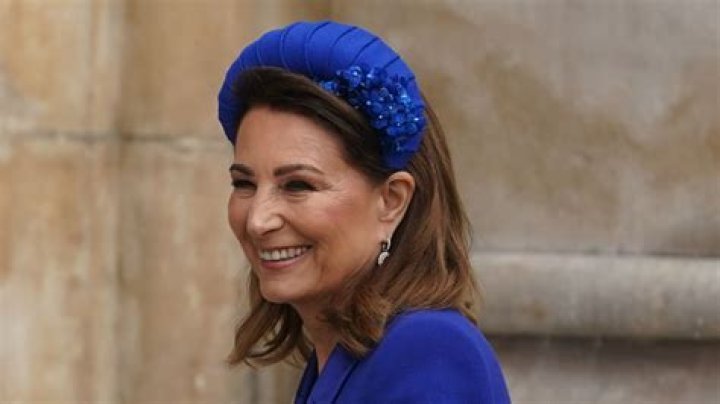 Carole and Pippa Middleton attend Jordan royal wedding with William and Kate - photos