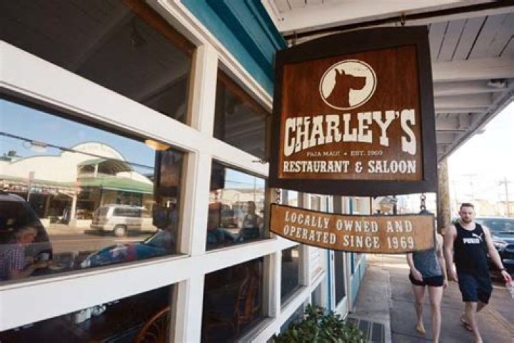 Charley’s in Paia remains open, for now | News, Sports, Jobs