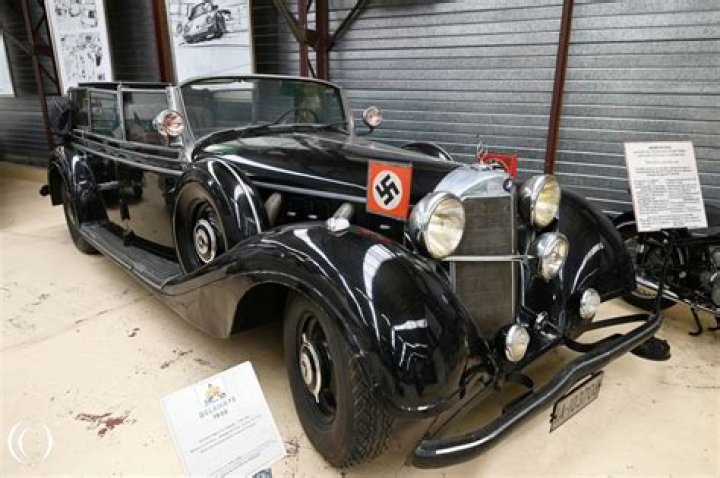 Clive Palmer buys Adolf Hitler’s Mercedes, King Edward VIII’s Rolls Royce