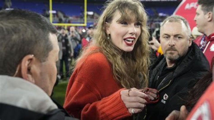 Deepfake explicit images: X restores Taylor Swift searches