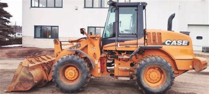 Department of Transportation says loader stolen in Maalaea | News, Sports, Jobs