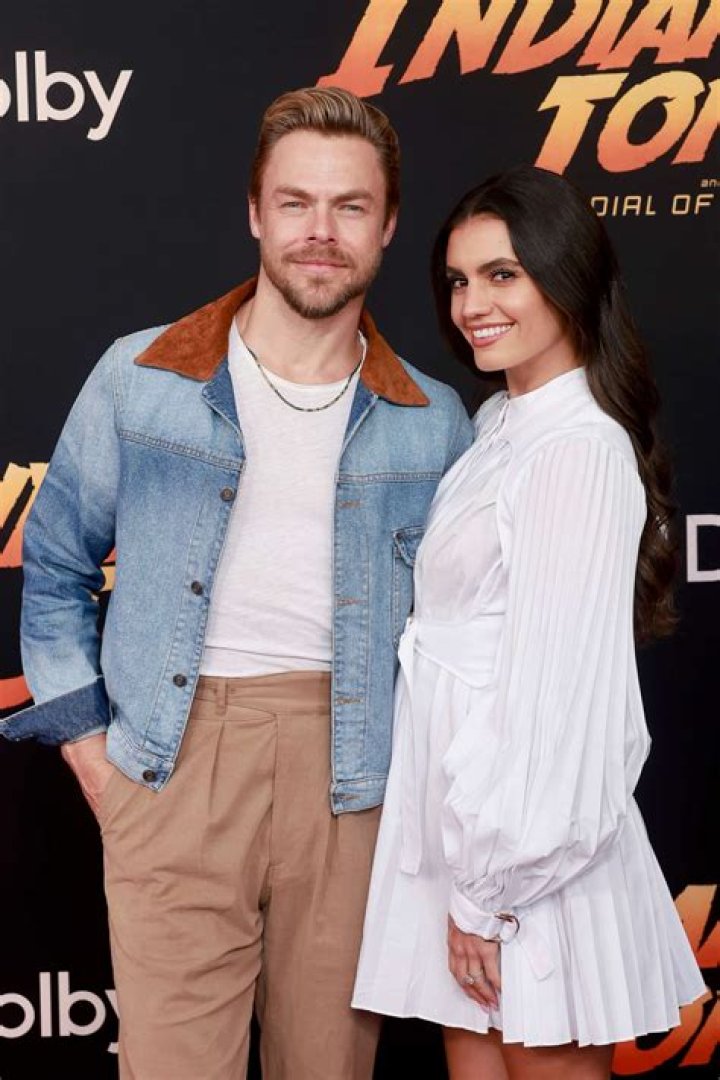 Derek Hough shares sweet video recapping honeymoon with Hayley Erbert-Hough