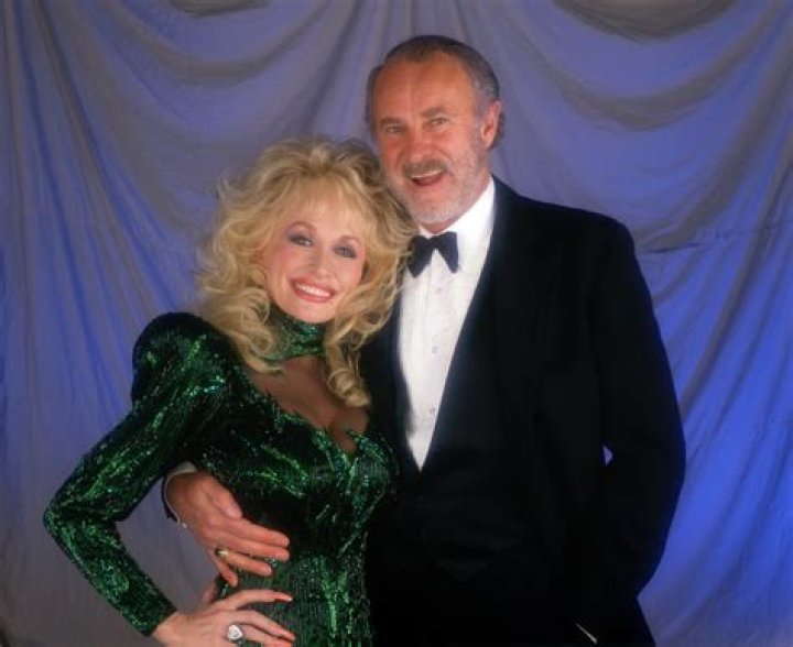 Dolly Parton pays tribute to '9 to 5' co-star Dabney Coleman: 'I will miss him greatly'