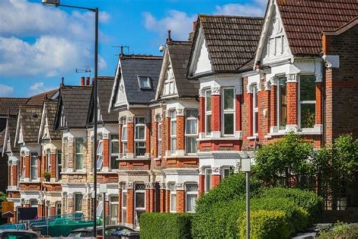 East London neighbourhood where 'toilets overflow and people smoke crack on doorsteps'