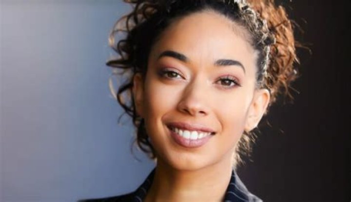 Ellerie Marie Biography, Career and Net Worth