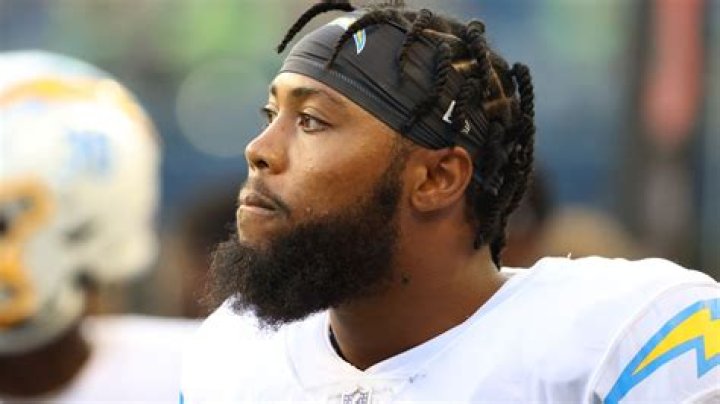 Former NFL star Jessie Lemonier dies aged 25