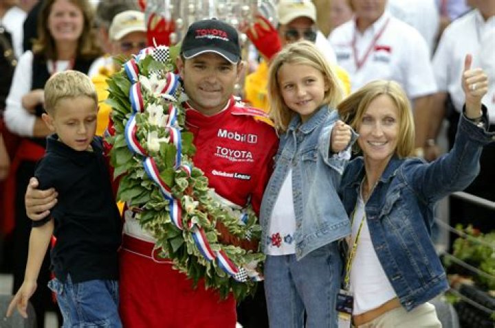 Gil de Ferran's family praises the late racer for taking care of his son in dying moments