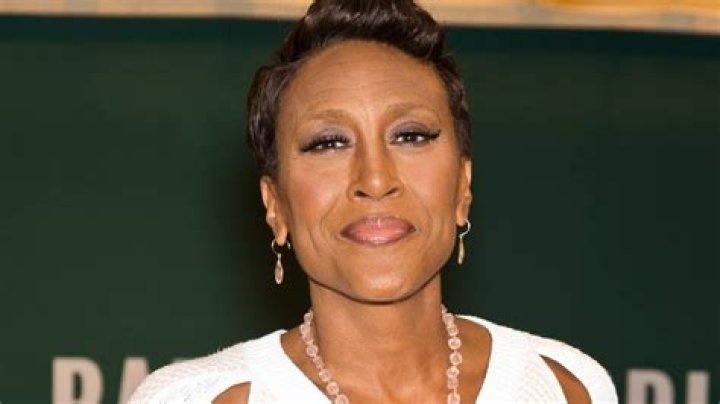 GMA’s Robin Roberts shares heartbreaking news with fans