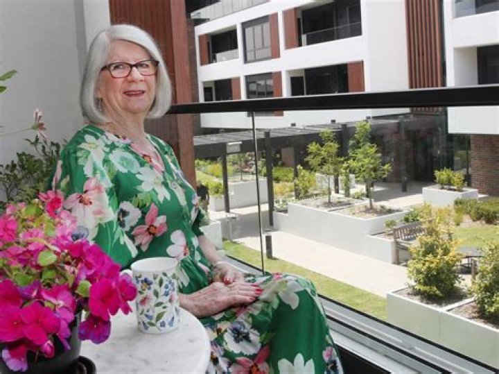 Home downsizing: Retirement village or aged-care facility? What’s the difference and what’s right for you