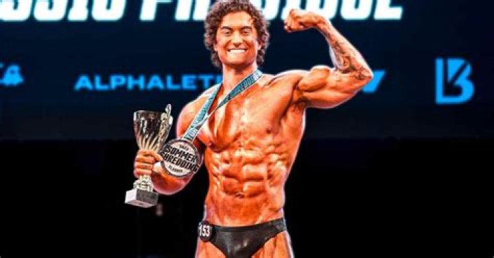 How Tall Is Jesse James West?