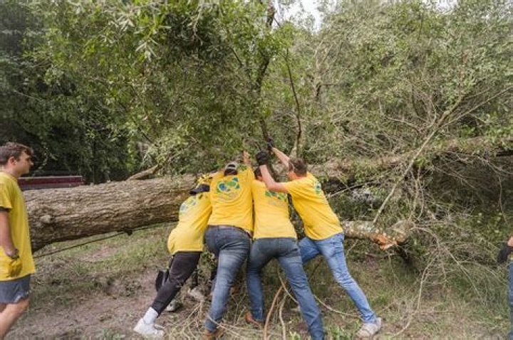 Hurricane Idalia volunteer disaster relief by the numbers