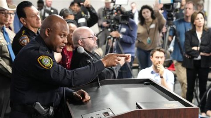 Lakewood Church shooter bought rifle despite mental illness