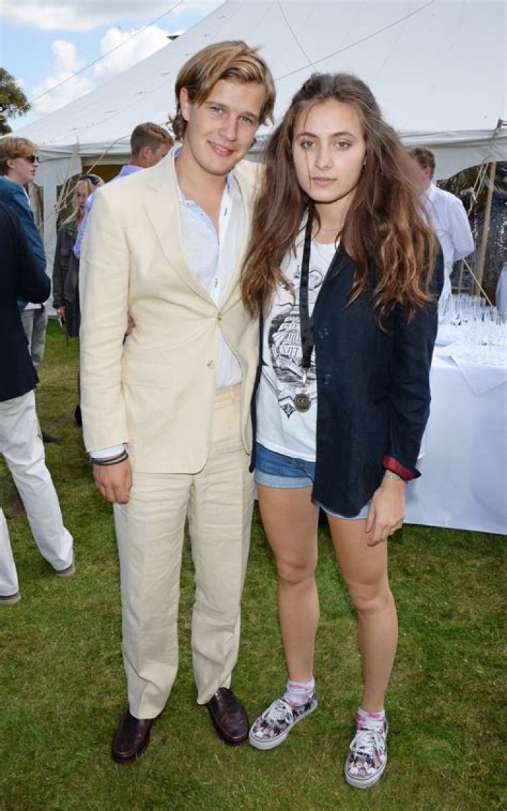 Lily Sastry (Lily Atkinson)- Bio, Childhood and Family of Rowan Atkinson’s Daughter