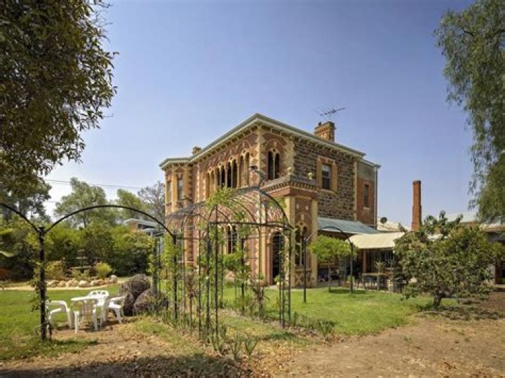 Live like a king in a historic Gawler bluestone mansion