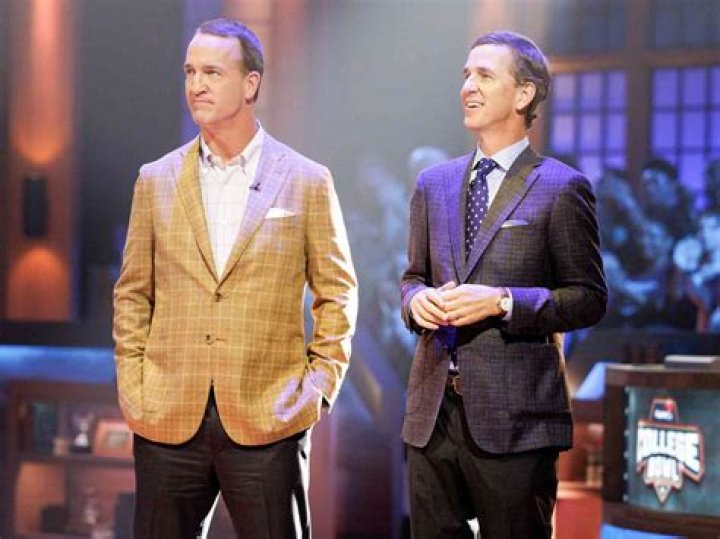 Manning Brothers Ages, How Old Are The Manning Brothers? Where Do The Manning Brothers Live?