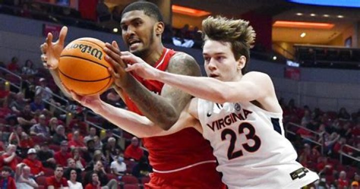 McKneely, Dunn power Virginia to 77-53 victory over Louisville