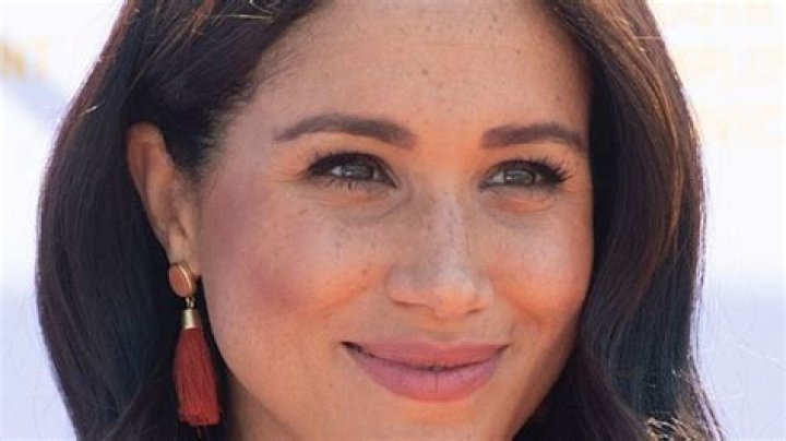 Meghan Markle reappears with her natural curly hair – and Doria and Archie are all smiles