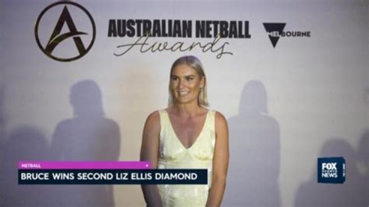 Netballer Liz Ellis wasn’t invited to Diamond awards, criticises Netball Australia in brutal Instagram post