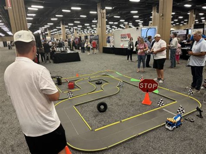 New Racetrack in Reno Fuels the Business of Remote Control Cars |