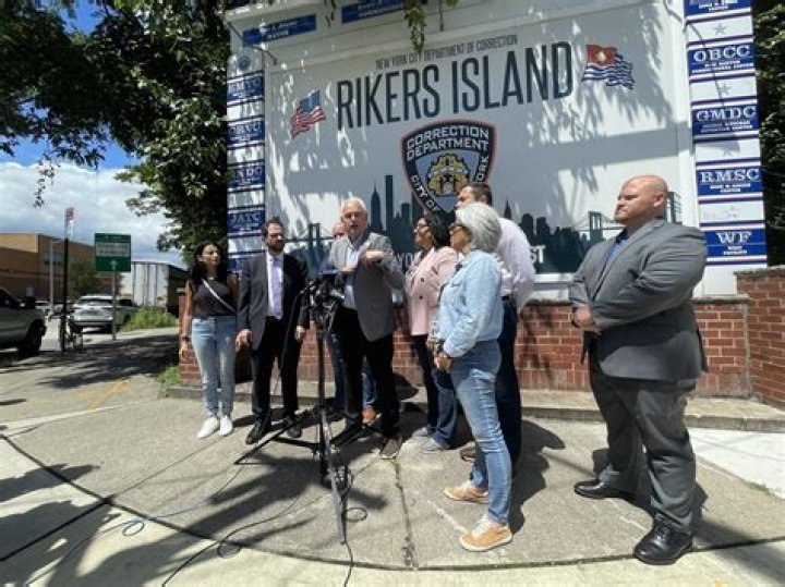 New York City's Rikers Island, facing possible federal takeover, found violating safety standards