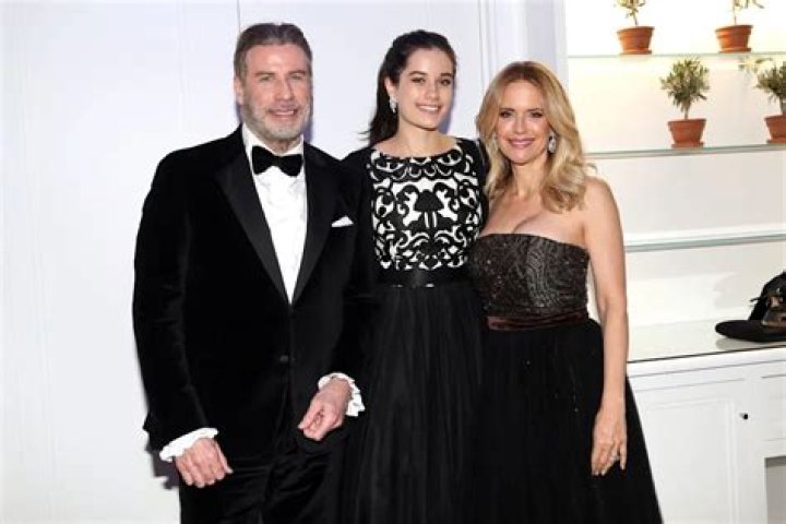 Olivia Culpo's eye-catching 'winter' look leaves fans stunned