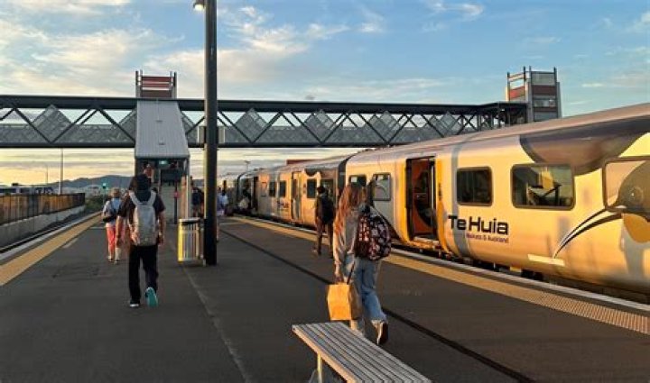 Public support sees fast-tracking of more Te Huia train services between Hamilton, Auckland