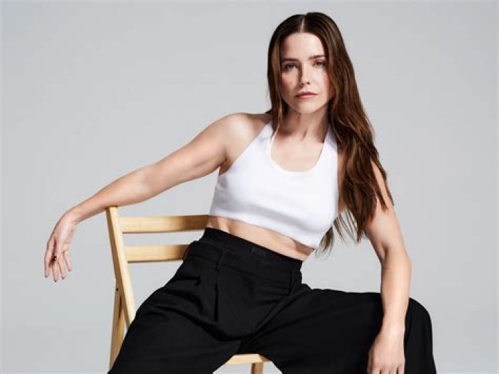 Rachel Bush – Biography, History, Age, Weight, Height, Relationships