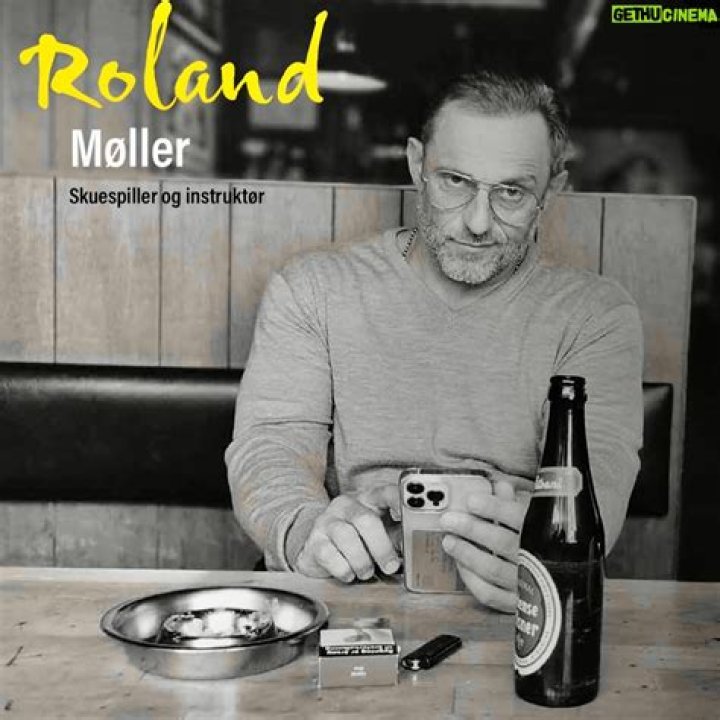 Roland Moller Biography