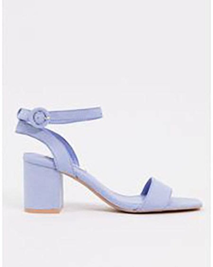 Ryan Seacrest "dreamed" of Kelly Ripa's shoes – and we agree, they're dreamy!