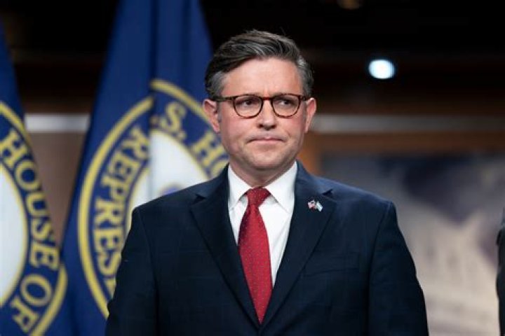 Senate passes short-term government funding bill, averting shutdown