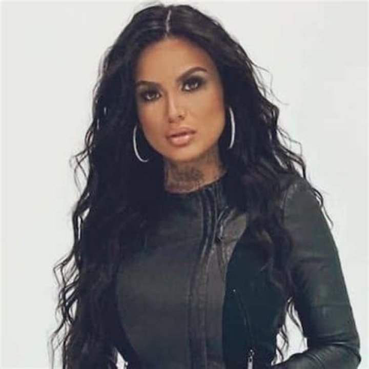 Tatu Baby Boyfriend, Career, History, Measurements, Personal Life