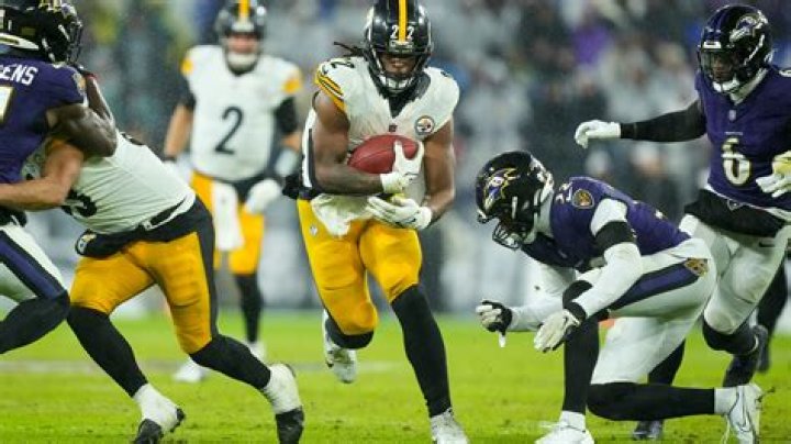 The Steelers are heading back to the playoffs after Titans hand Jaguars crushing loss