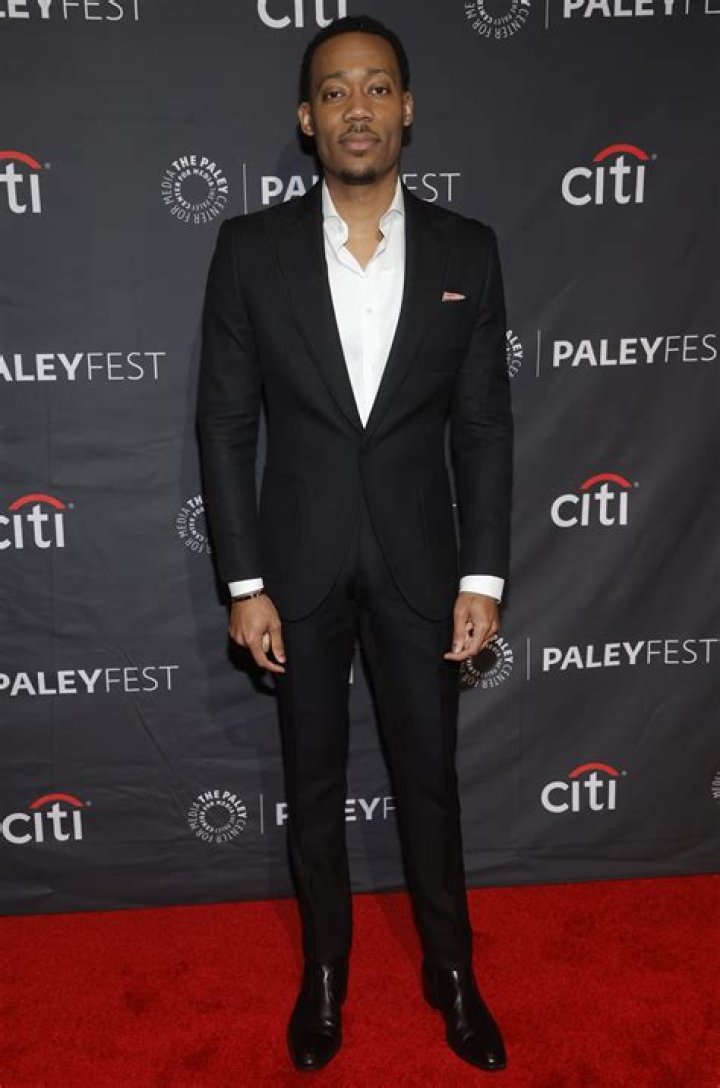 Tyler James Williams Height How Tall is Tyler James Williams?