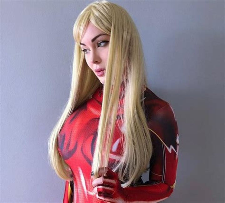 Veronika Black – Biography, info, all about the cosplayer