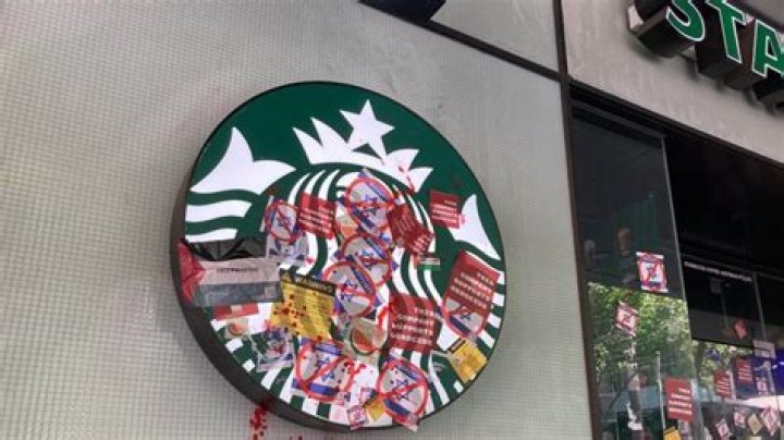 Victoria, Crime: Starbucks store shuttered in Melbourne’s CBD after pro-Palestine ‘graffiti’