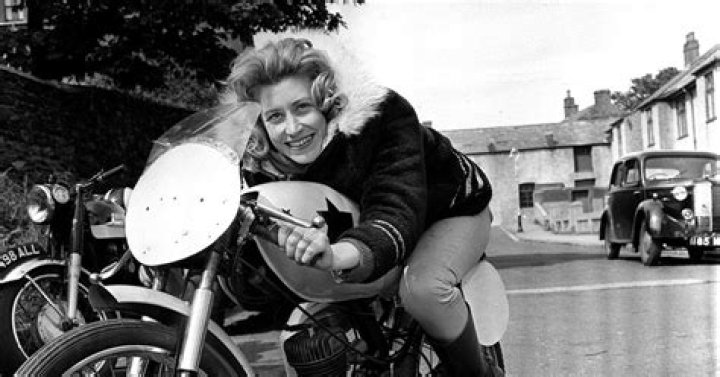 Walthamstow woman who became a motorbike racing legend despite men telling her she was the 'wrong weight'