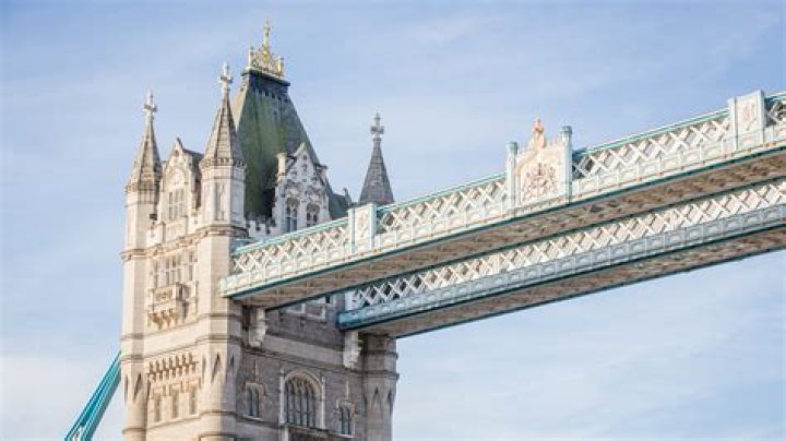 What's actually inside the towers on Tower Bridge