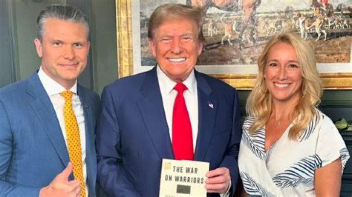 Who Is Rob Deering? Rob Deering Comedian Age, Wife, Net Worth, Family, Instagram, Twitter