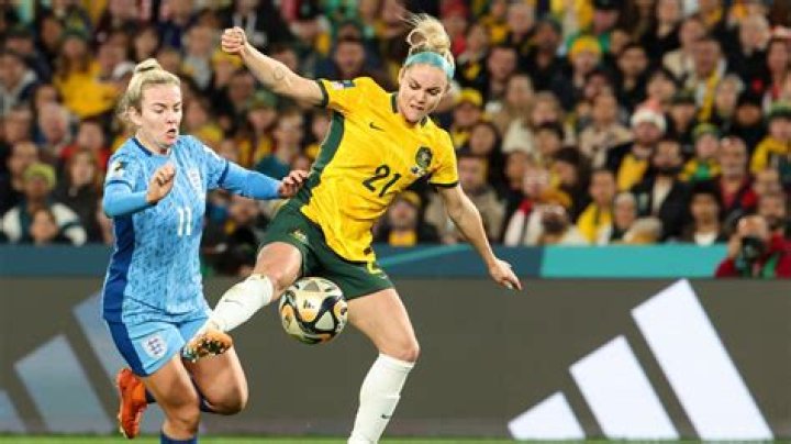 Women’s World Cup 2023: Ex-Matilda takes aim at Ellie Carpenter brain snap, ‘colossal mistake’, clear the ball
